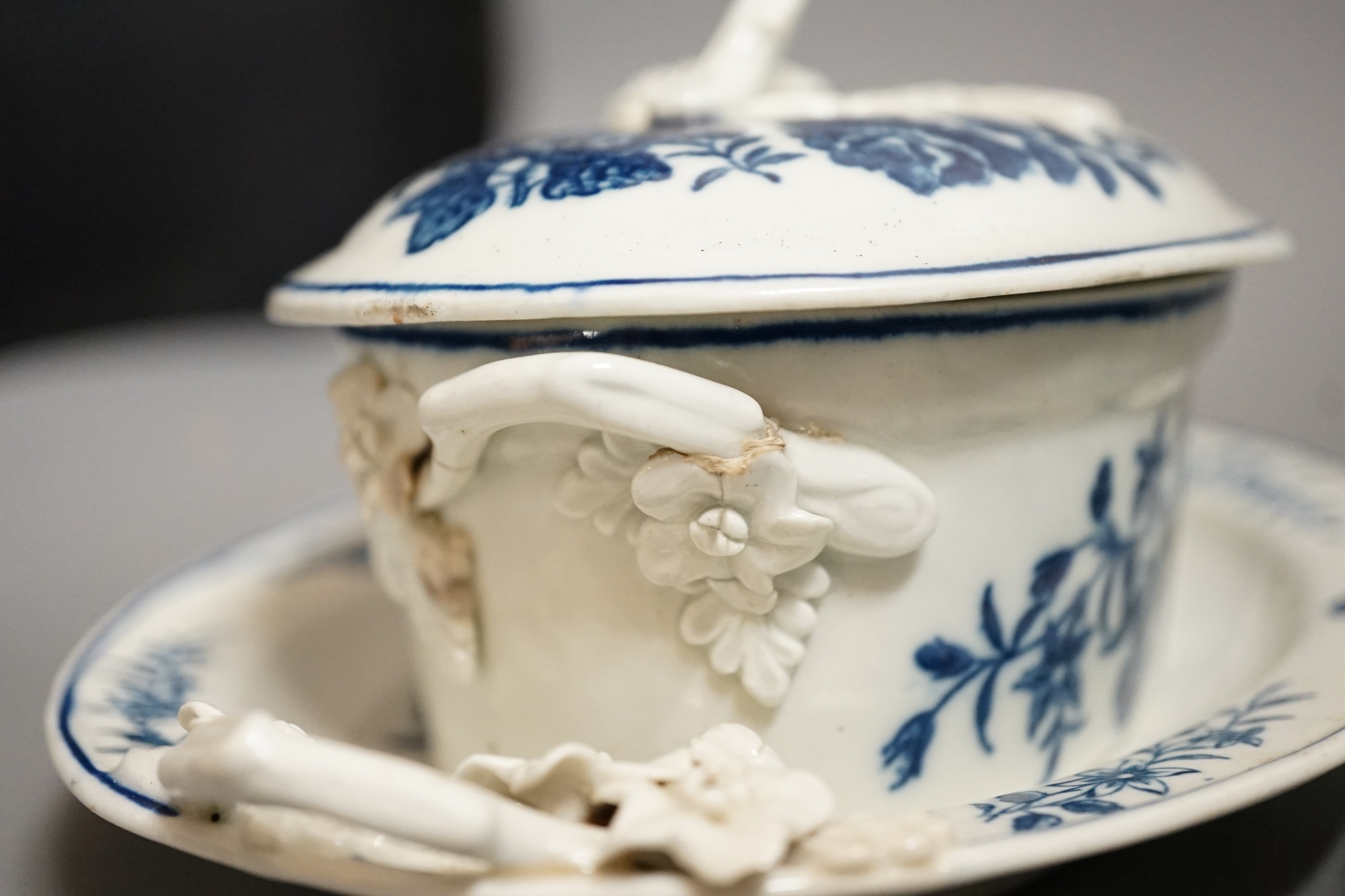 A pair of Caughley blue and white butter tubs, covers and stands, c.1780, stands 19cms wide, tubs and covers 9cms high